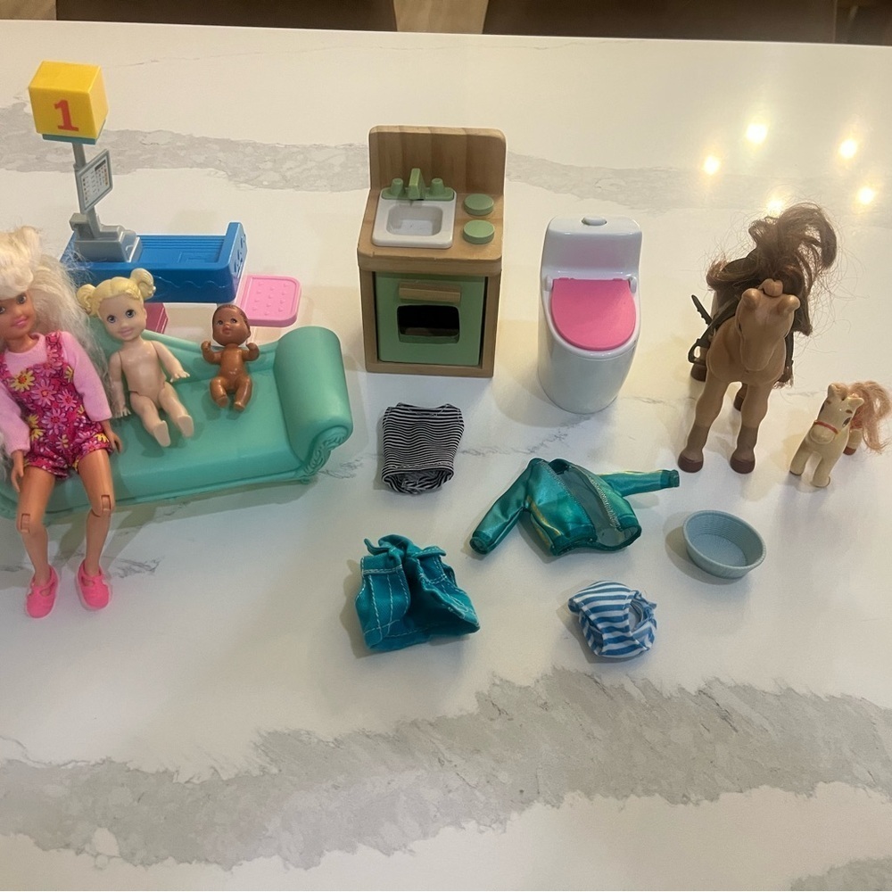 Barbie Doll Dollhouse Furniture Clothes Bundle